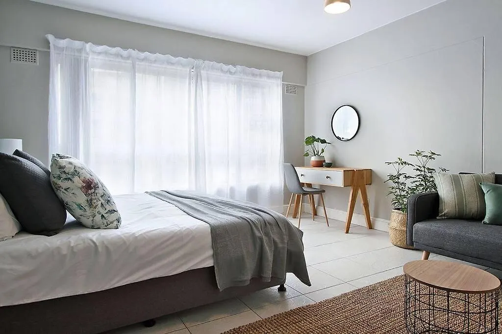 Cederberg Studio 12 In Green Point Cape Town 0*,