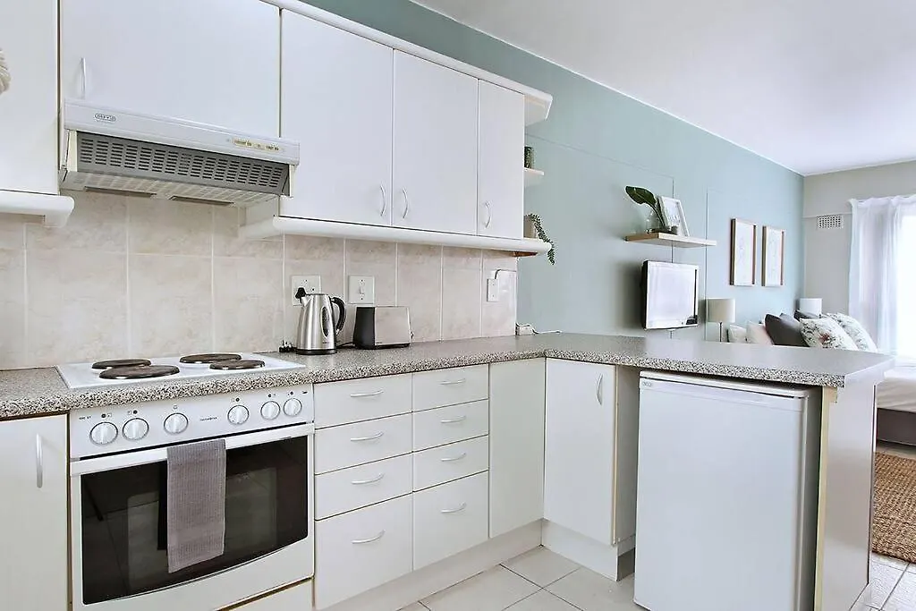 Apartment Cederberg Studio 12 In Green Point Cape Town