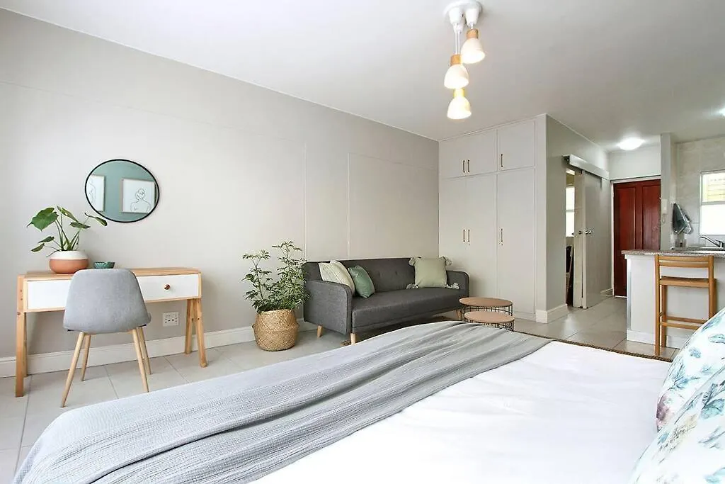Apartment Cederberg Studio 12 In Green Point Cape Town South Africa