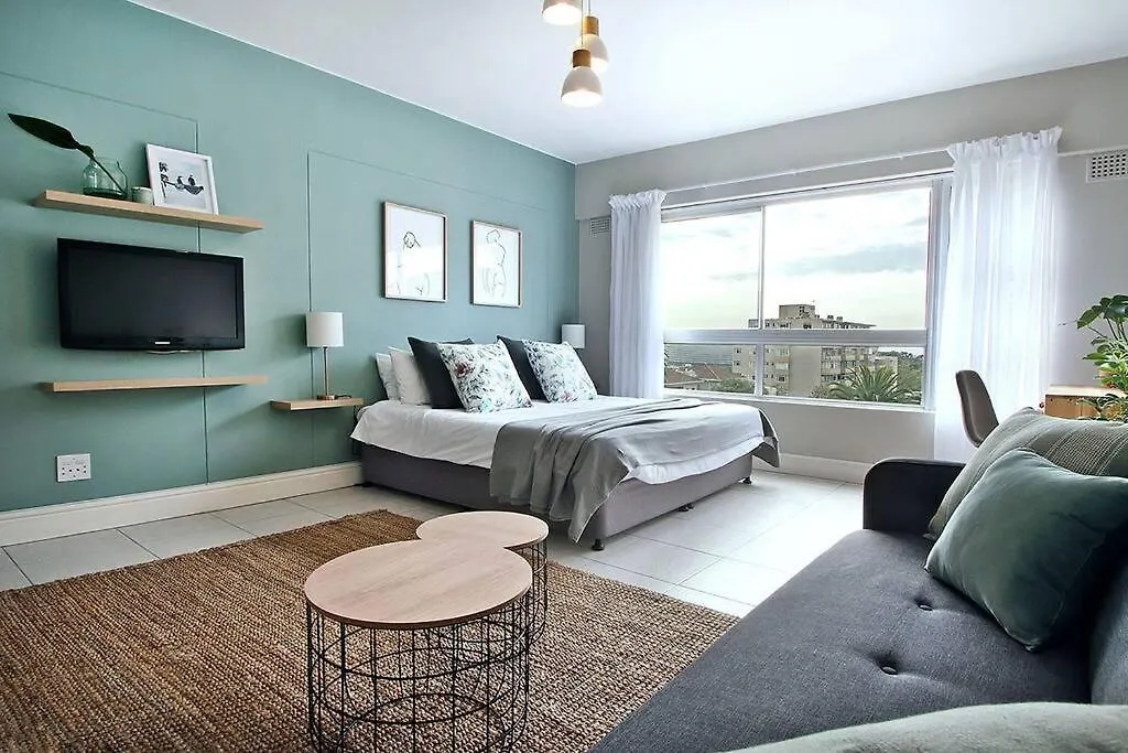 Cederberg Studio 12 In Green Point Cape Town